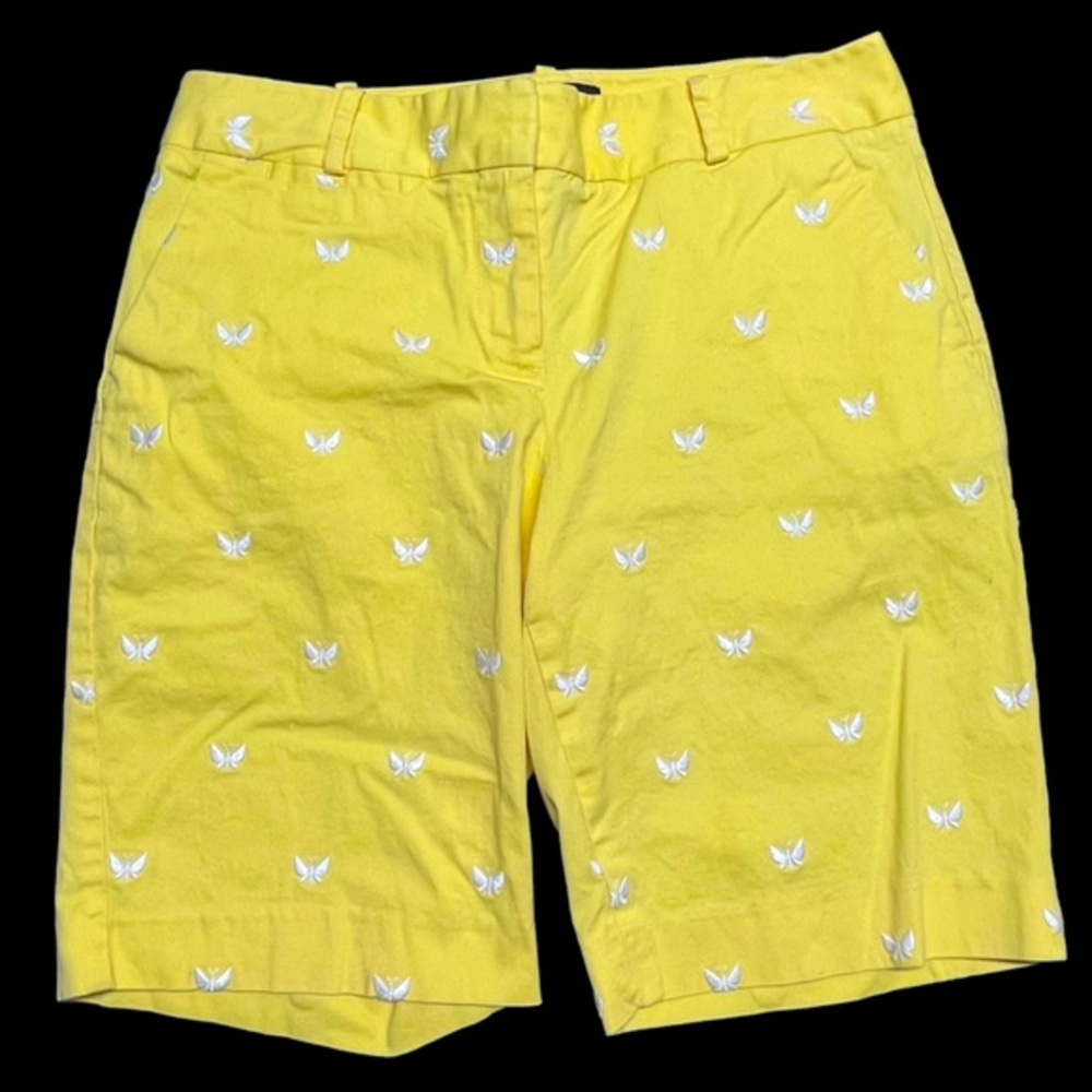 Talbots Petites Yellow 6P Mid-Rise Bermuda Shorts Embroidered Butterflies in EUC